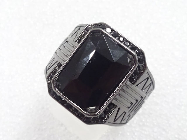 JAPANESE KIMONO / ANTIQUE COLORED STONE RING (SIZE 25.5)